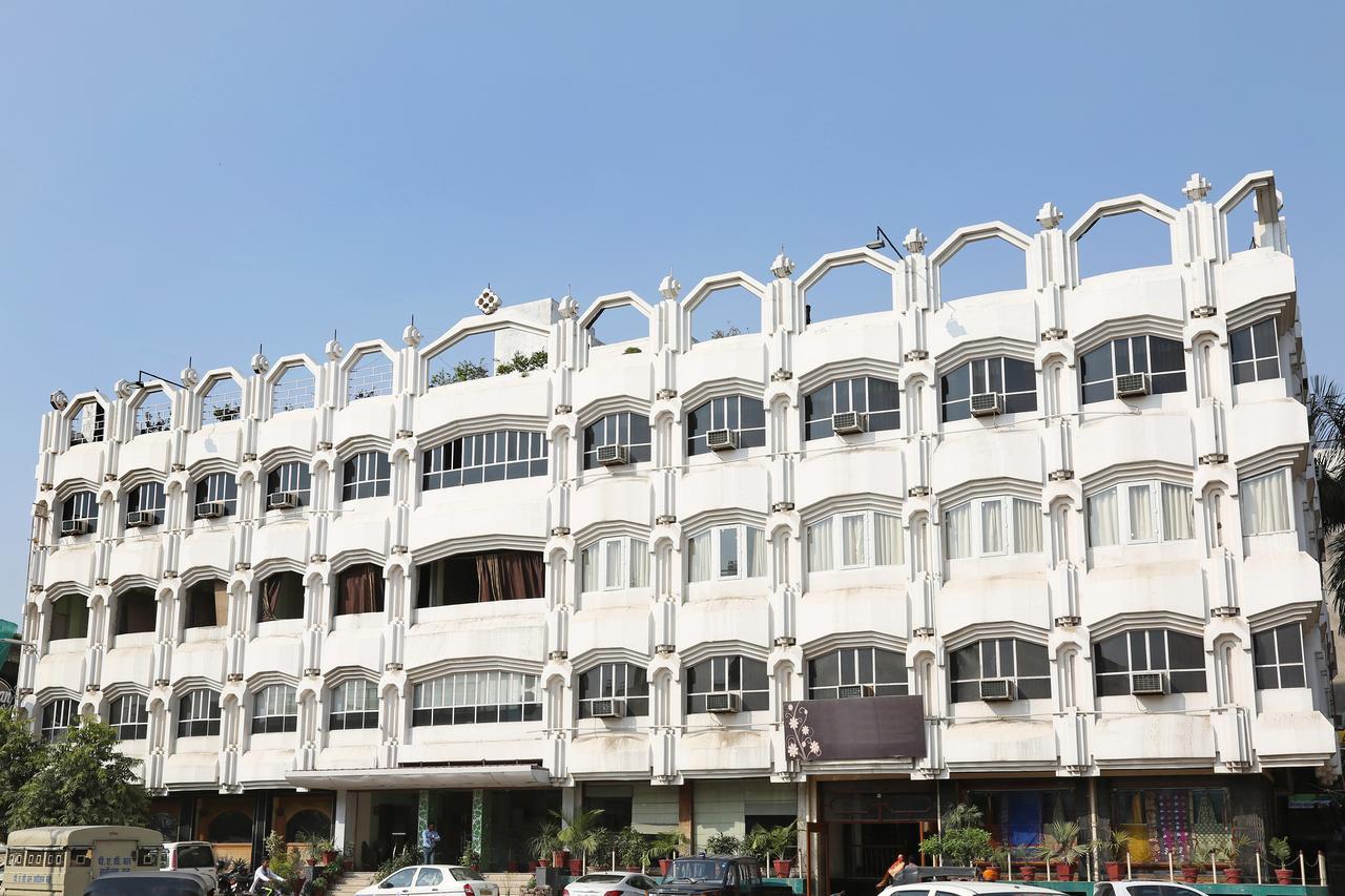 Oyo 2054 New Hotel Broadway Varanasi Luaran gambar