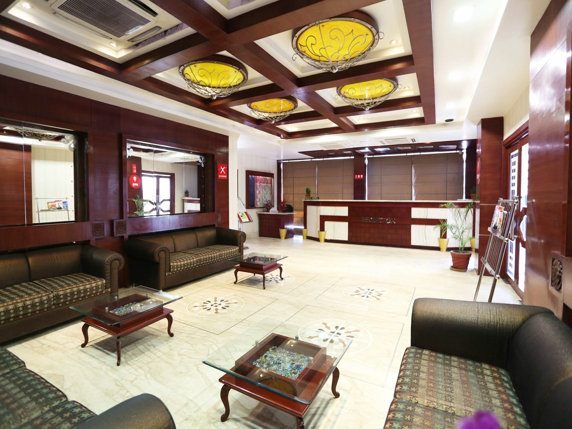 Oyo 2054 New Hotel Broadway Varanasi Luaran gambar