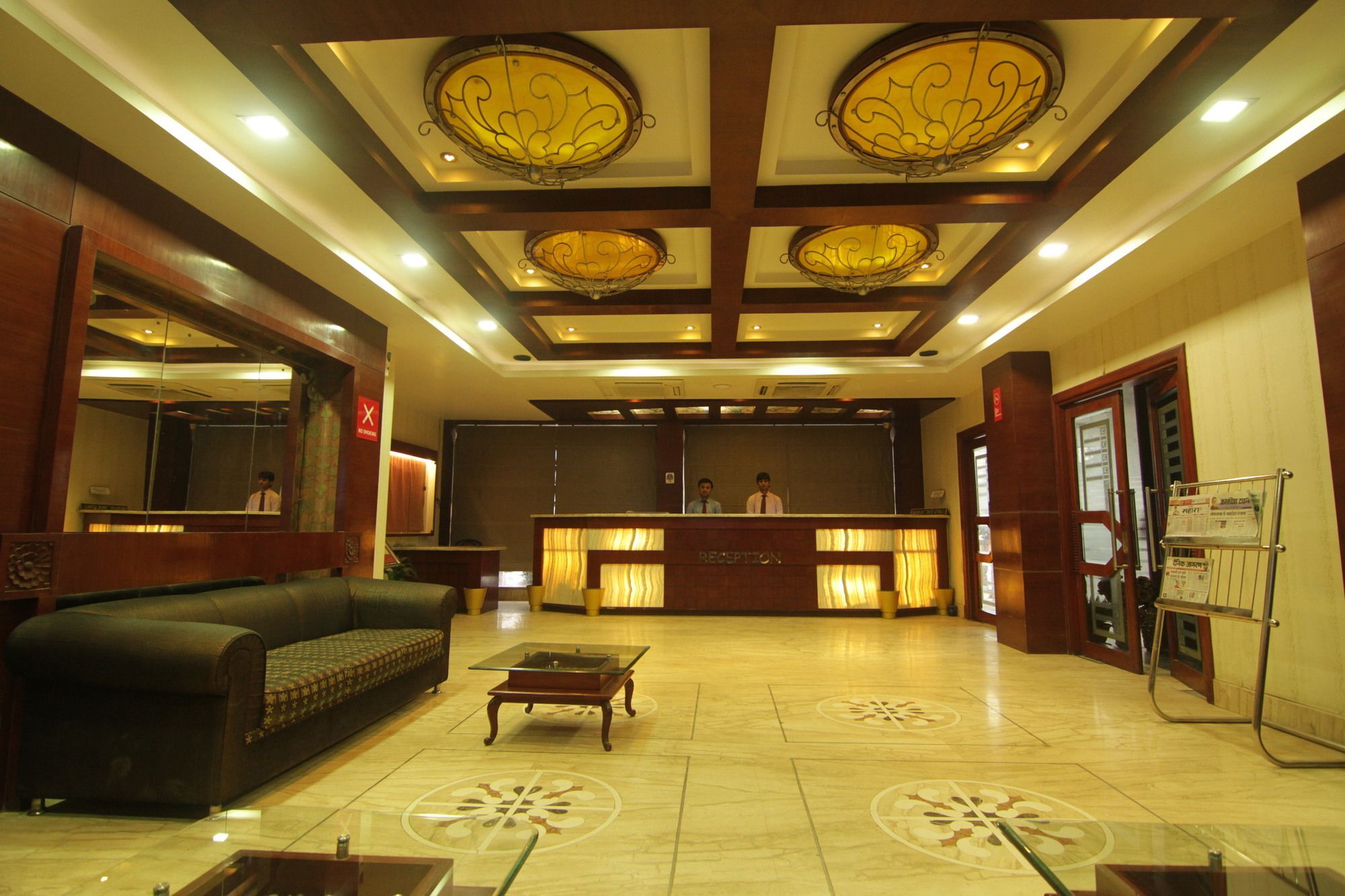 Oyo 2054 New Hotel Broadway Varanasi Luaran gambar